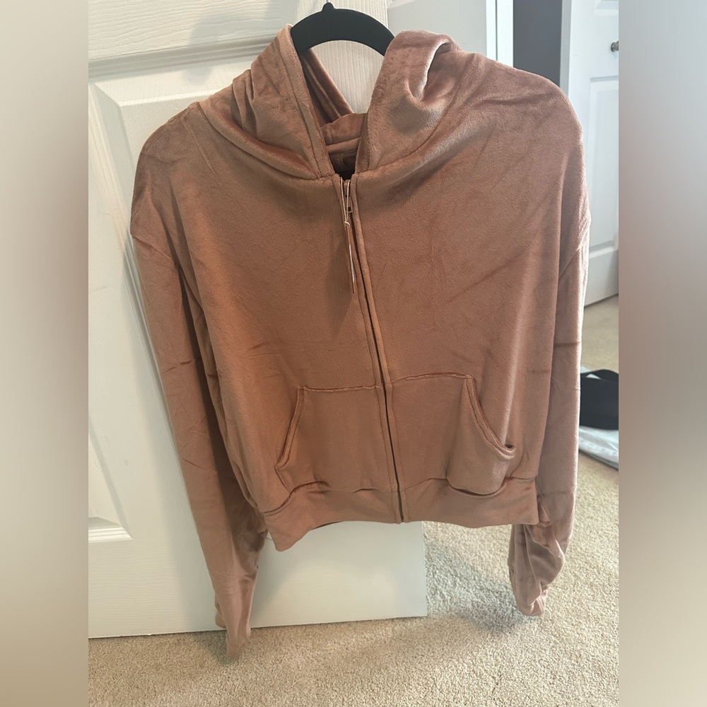 SKIMS velvour hoodie in Clay